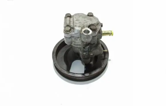 Mitsubishi Space Runner Power steering pump