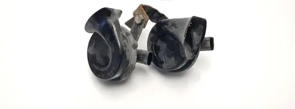 Skoda Fabia Mk1 (6Y) Horn signal A28657625