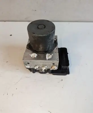 BMW 5 E60 E61 ABS Pump