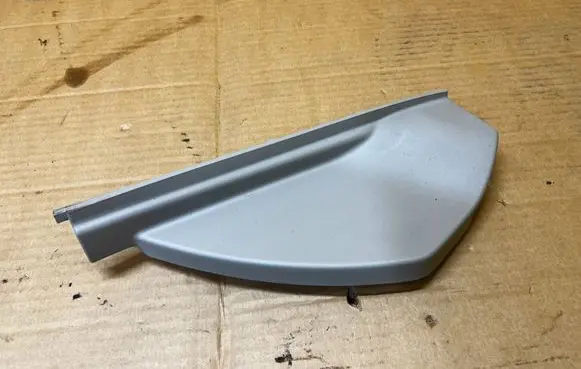 Mercedes-Benz GL X166 Dashboard side end trim A1666800307