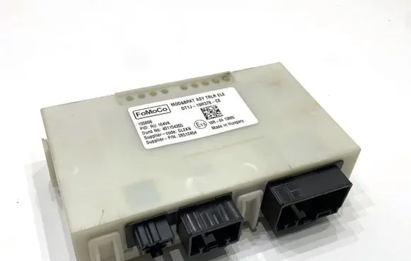 Ford Focus Tow bar trailer control unit/module DT1J19H378CE