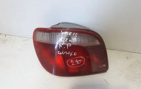 Toyota Yaris Rear/tail lights