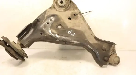 Mercedes-Benz Vito Viano W447 Front control arm