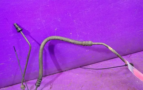 Volkswagen Golf IV Clutch pipe/line 