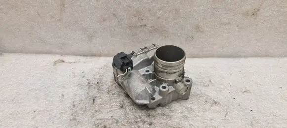 Renault Laguna III Throttle valve 8200330810 0281002681 H8200330812