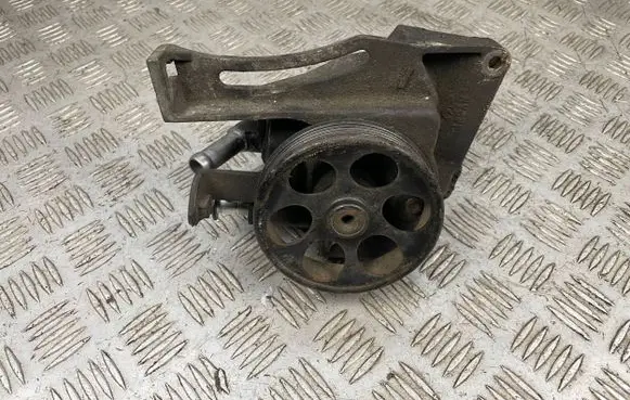 Subaru Forester SG Power steering pump