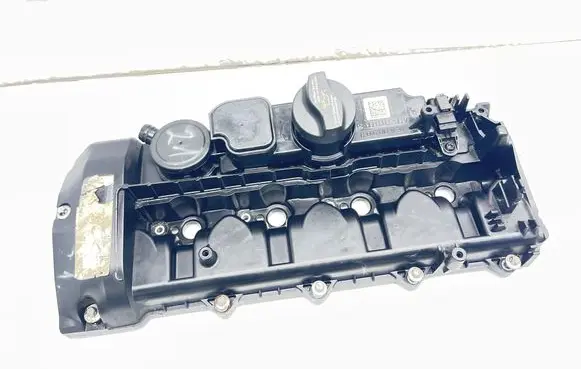 Mercedes-Benz C W204 Rocker cam cover A6460101130