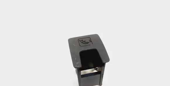 Volkswagen PASSAT B8 ISOFIX cover 3G0887187