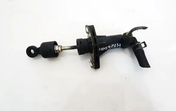 Hyundai Elantra Clutch master cylinder