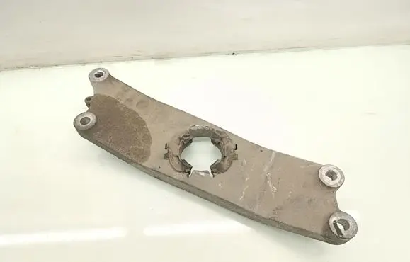 Alfa Romeo Giulia Gearbox mounting bracket 732216149993