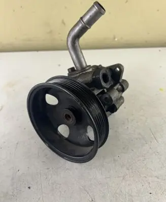 Jeep Grand Cherokee Power steering pump 68068641AB 68068641A 68068641