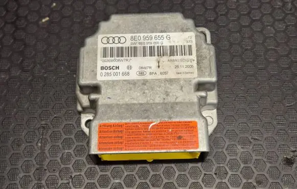 Audi A4 S4 B7 8E 8H Airbag control unit/module 8E0959655G 0285001668
