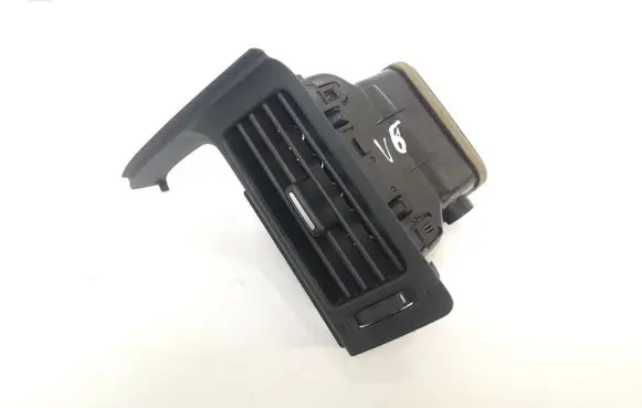 Toyota Verso Dash center air vent grill 556800F030