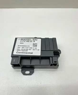 Mercedes-Benz C W204 Fuel injection pump control unit/module A2124400314 A2215402162