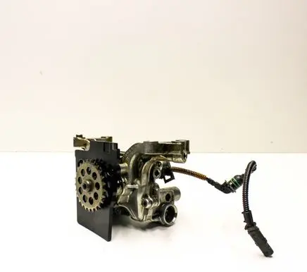 Volvo V60 Oil pump 31452517AA