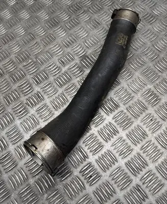BMW 3 GT F34 Intercooler hose/pipe 7597591