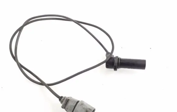 Audi A4 S4 B6 8E 8H Crankshaft position sensor 038907319E