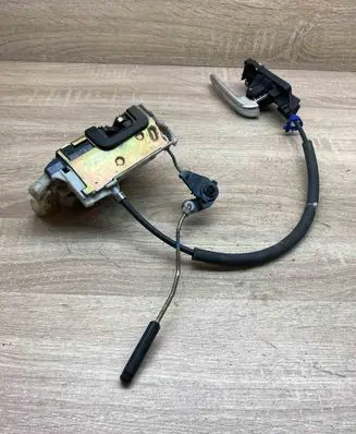 Alfa Romeo 147 Front door lock B792 A739