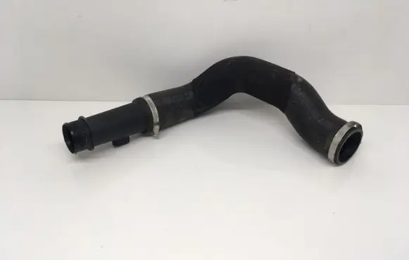 Audi Q7 4M Intercooler hose/pipe 4M0145683A