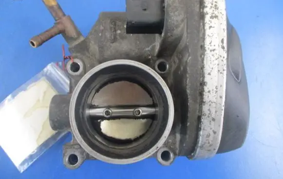 Skoda Fabia Mk1 (6Y) Throttle body valve 047133062D