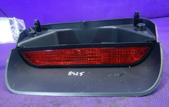 Dacia Sandero Third/center stoplight 265987418R