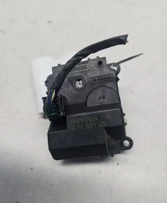 KIA Sorento A/C air flow flap actuator/motor H400730750C