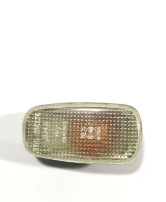 Toyota Land Cruiser (J120) Front fender indicator light A045053 E130294