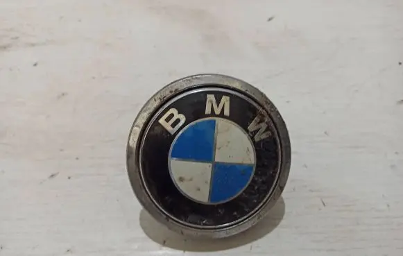BMW 6 E63 E64 Tailgate exterior lock 7061327 10862510