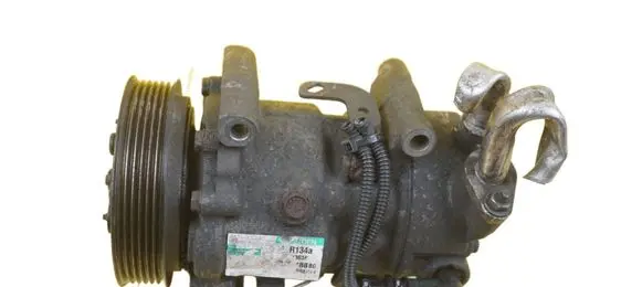 Citroen DS3 Air conditioning (A/C) compressor (pump) 9670318880 5FR 5F04