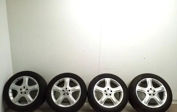 Mercedes-Benz ML W164 R19 alloy rim 