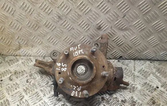Hyundai i30 Front wheel hub