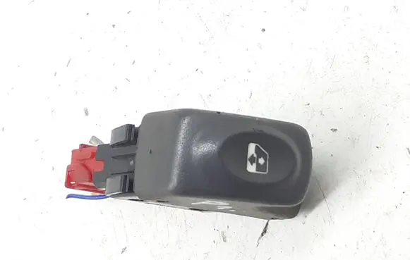 Renault Scenic I Electric window control switch 24359