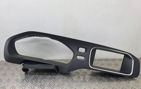 Volvo V40 Dashboard trim 31393363 31393107887 0P500730