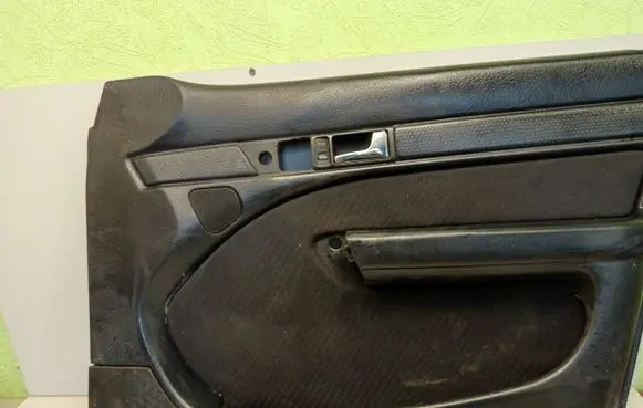 Audi A6 S6 C4 4A Front door card panel trim 4A0867106