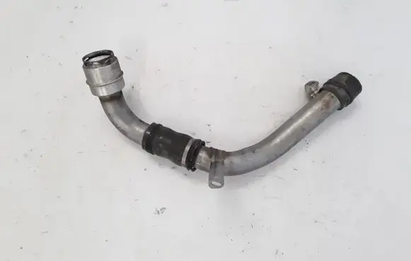 Intercooler hose/pipe