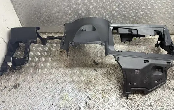Toyota Yaris Dashboard trim 