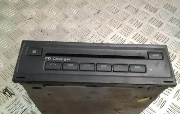 Audi A6 S6 C6 4F CD/DVD changer 4E0910110C