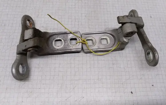 Opel Vectra C Front door hinge set 