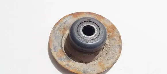 Seat Toledo II (1M) Coil spring mount 