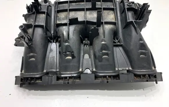 Volkswagen Golf VII Intake manifold 05E129709F