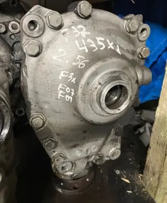 BMW 3 F30 F35 F31 Front differential 7558151 17586910