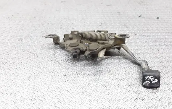 Nissan Terrano Engine bonnet/hood lock/catch