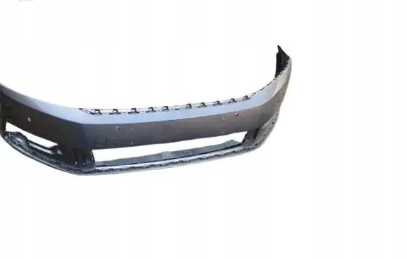 Volkswagen PASSAT B7 Front bumper