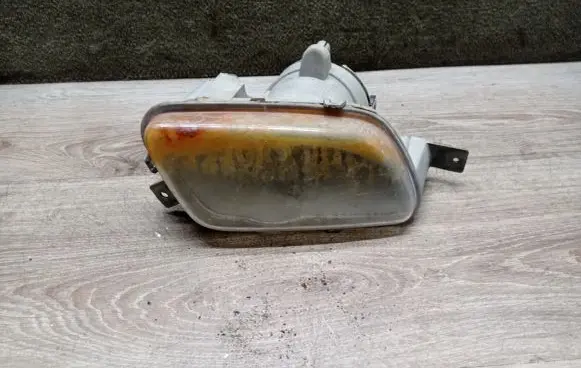 Volvo V70 Front fog light 19A589B