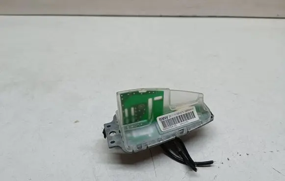 BMW X5 E70 Aerial GPS antenna 6950704