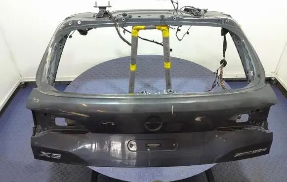BMW X5 E53 Tailgate/trunk/boot lid 