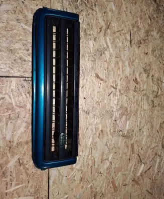Land Rover Discovery Front grill
