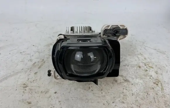 Volvo XC60 Headlight part 23392620 00486249