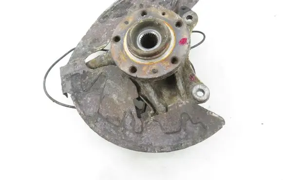 Peugeot 407 Front wheel hub spindle knuckle 