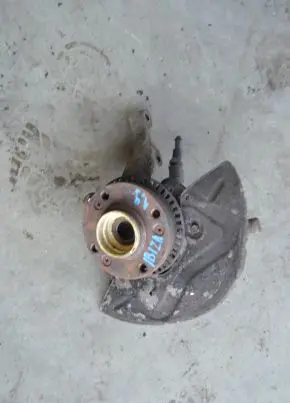 Seat Ibiza II (6k) Front wheel hub spindle knuckle